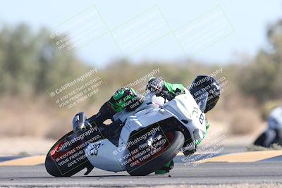 media/Nov-02-2025-CVMA (Sun) [[337aff29ab]]/Race 8-Formula Lightweight Twins Shootout/